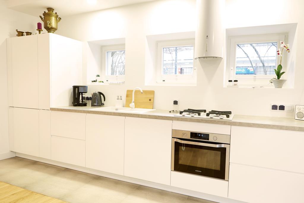 Lovely Lux Garden Flat Near Royal Park Apartman Varsó Kültér fotó